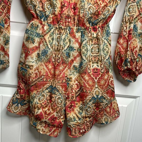 Show Me Your Mumu Romper Deep V Neck Boho Long Sleeve Shorts Ruffle Size XS - Picture 7 of 8
